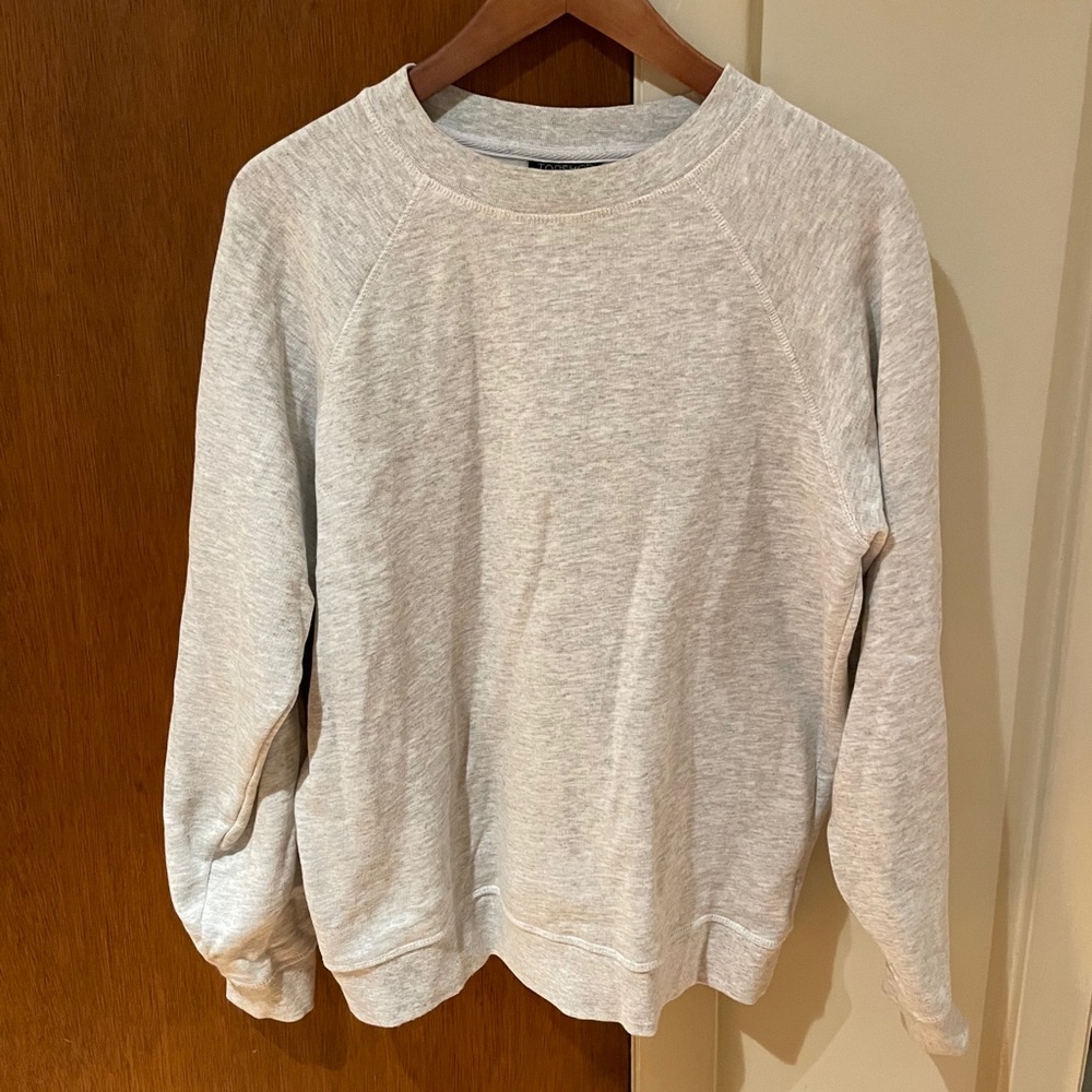 Topshop Sweatshirt in Grey. Size US 4